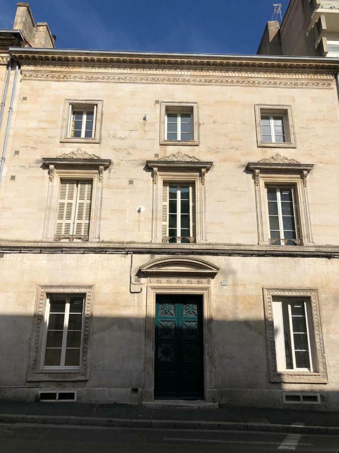 Appartamento Le Galaxy centre la Brèche wifi calme vue jardin Niort Esterno foto